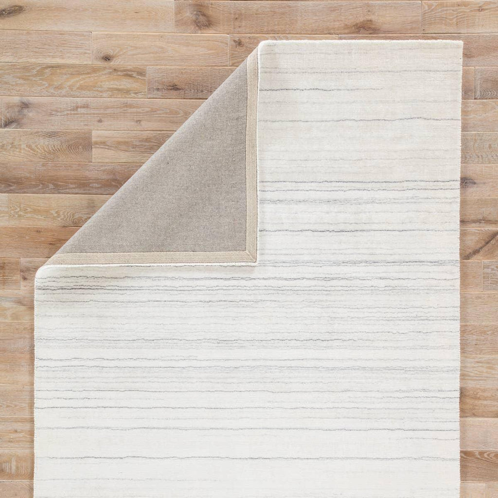 Lefka Marshmallow Rug