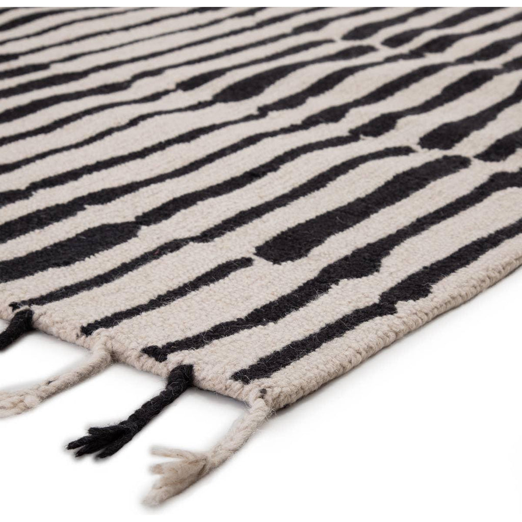 Vera Tap Rug